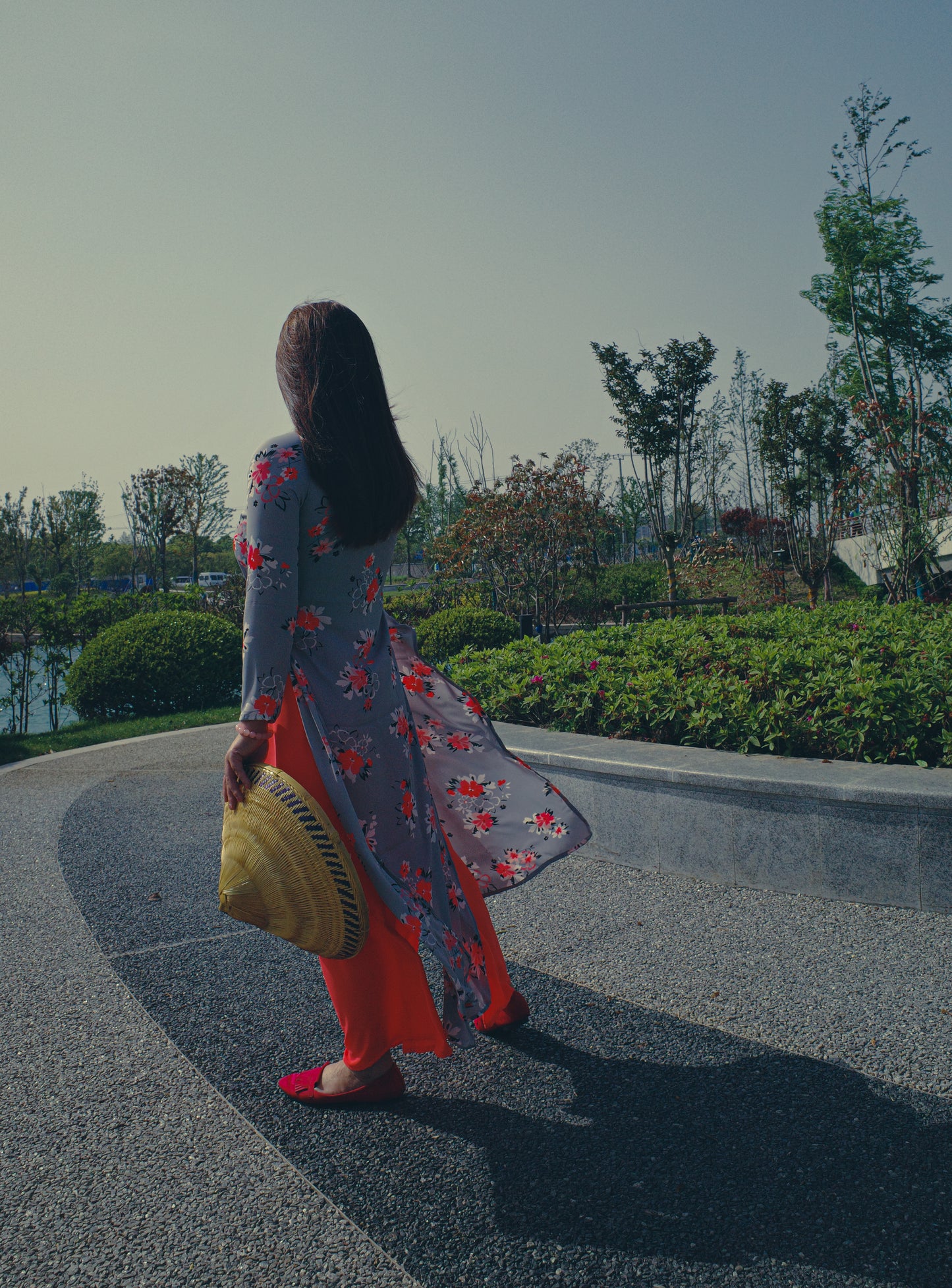 Raglan-Sleeve áo dài with diagonal placket and zipper PDF sewing Pattern